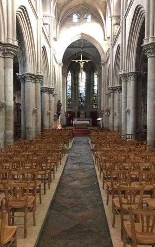 De binnenzijde van Paroisse de Cluny Saint Benoît