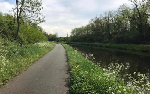 Langs het kanaal naar Roanne...